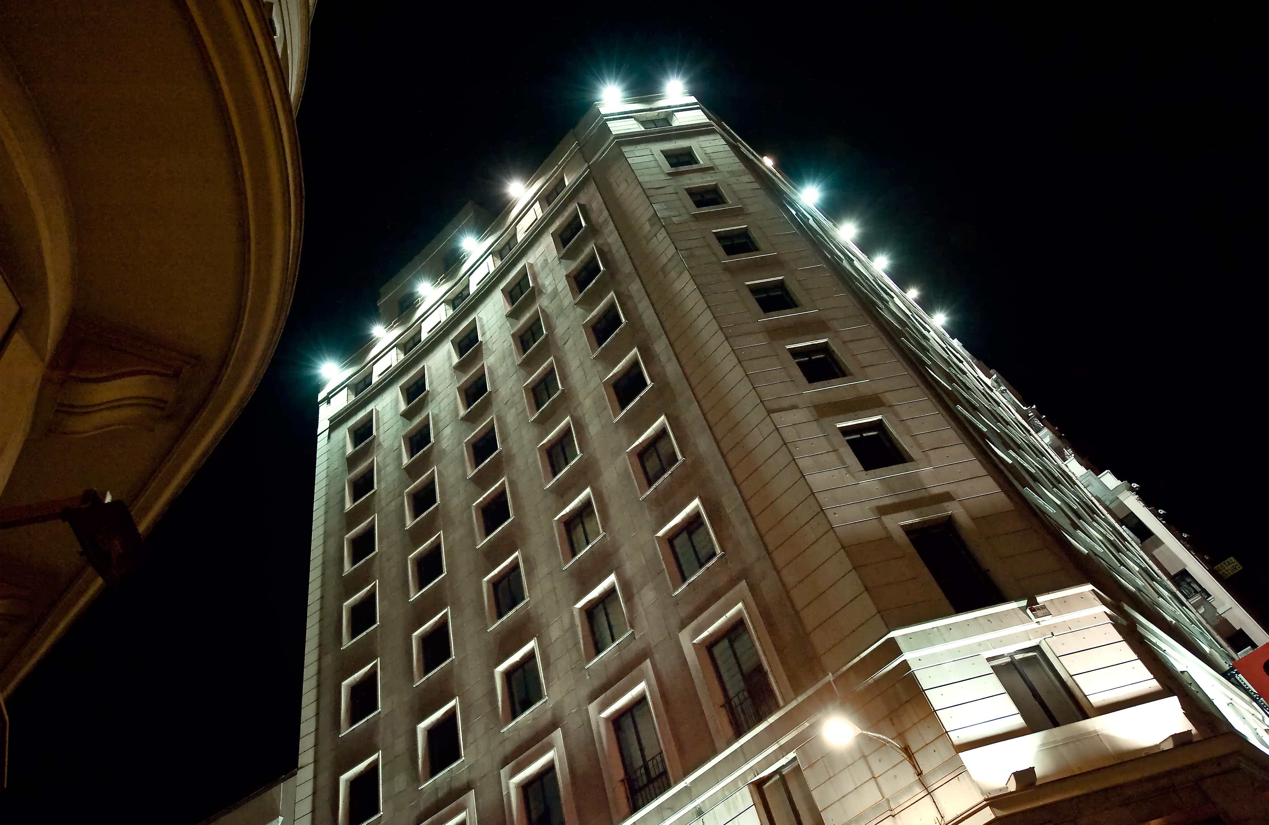 Vincci Via - 66 Hotel Madrid Luaran gambar
