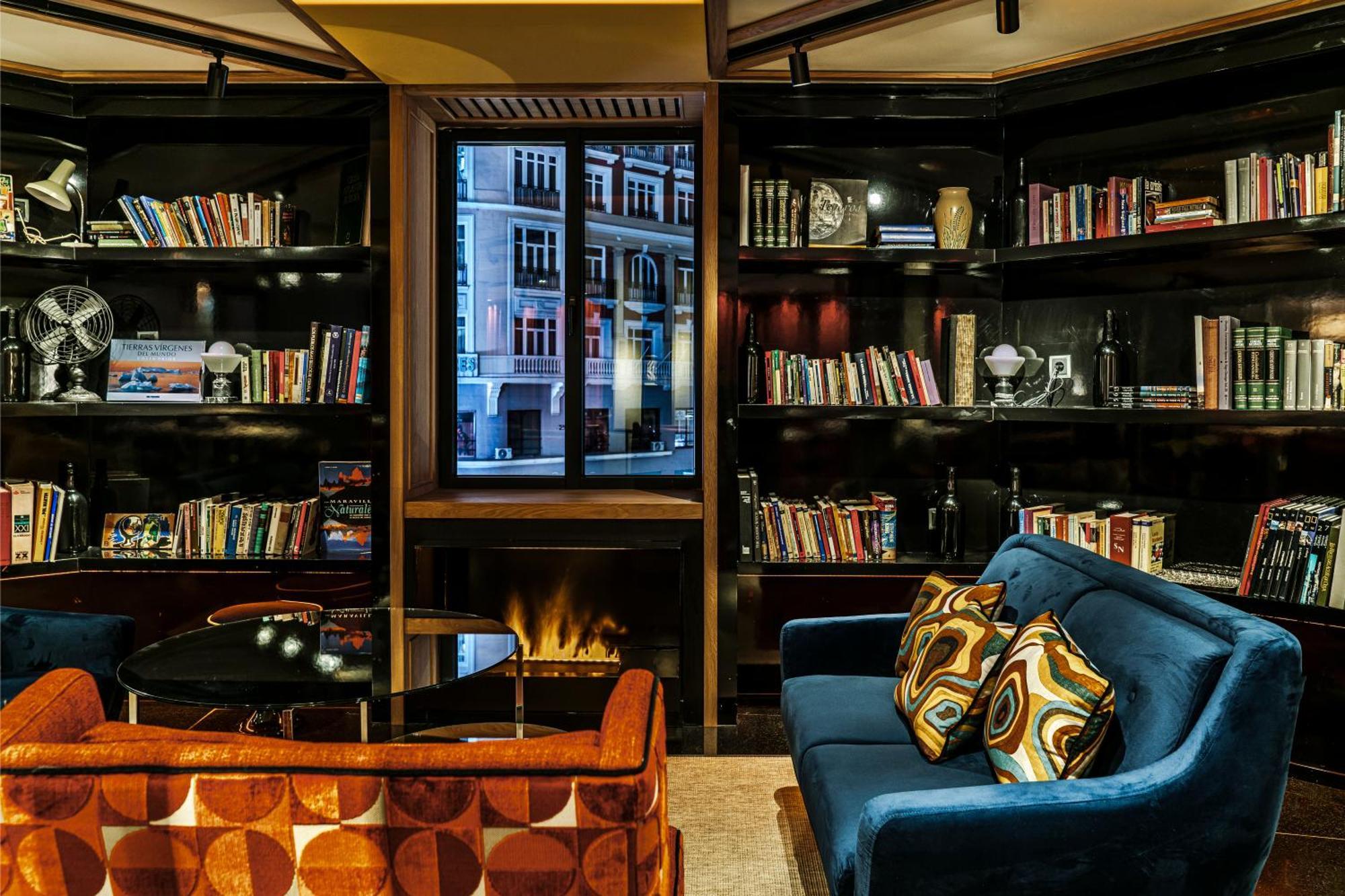 Vincci Via - 66 Hotel Madrid Luaran gambar